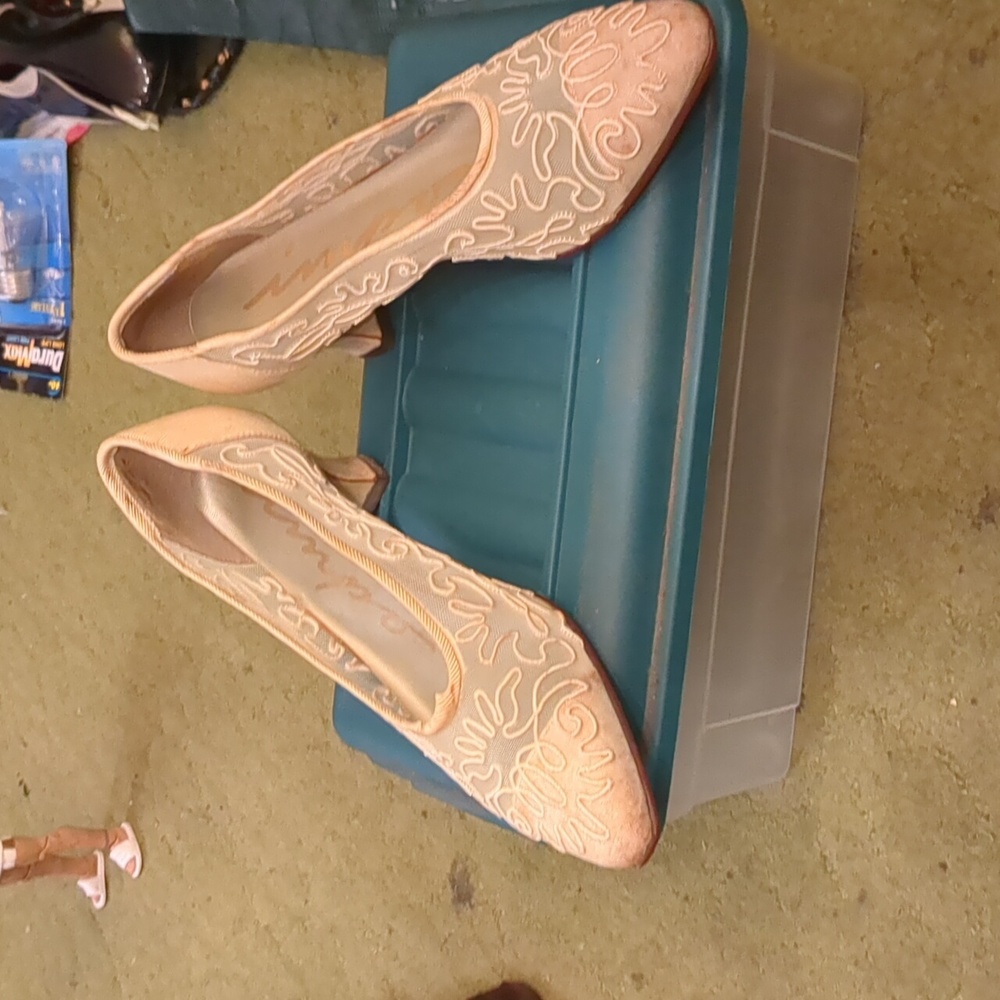 Impo Sheer Gold Lace Heels
